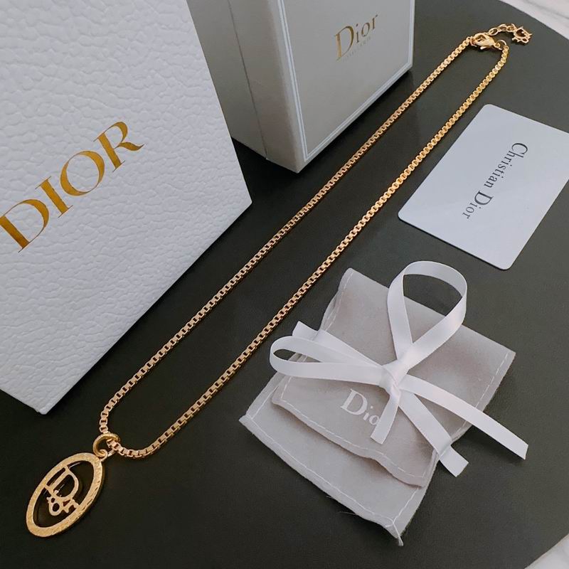 Dior Necklace 04lyr159 (2)